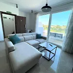 Axtart Penthouse With Amazing Views *