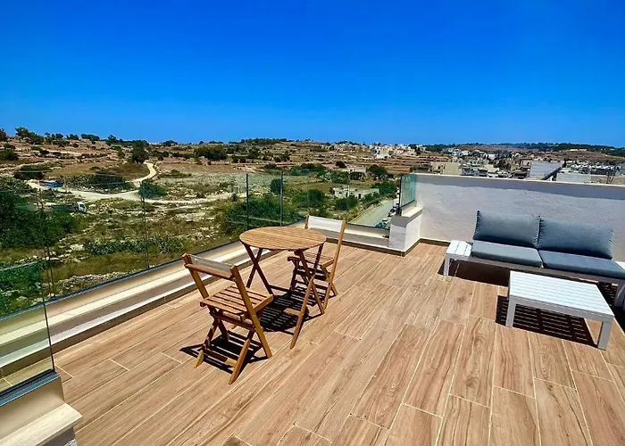Axtart Penthouse With Amazing Views Marsaxlokk